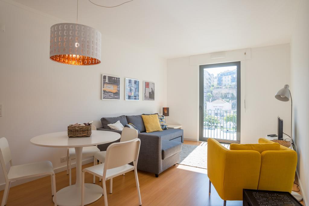 Ferienwohnung FLH Martim Moniz Castle View Flat Lissabon Zimmer foto